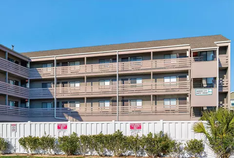 120 Dogwood Dr N #313, Murrells Inlet, SC 29576