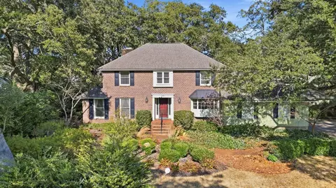 571 Fernwood Rd, Murrells Inlet, SC 29576