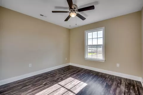 Bedroom - 2536 Harvey Rd, Loris, SC 29569 photo 3 of 3