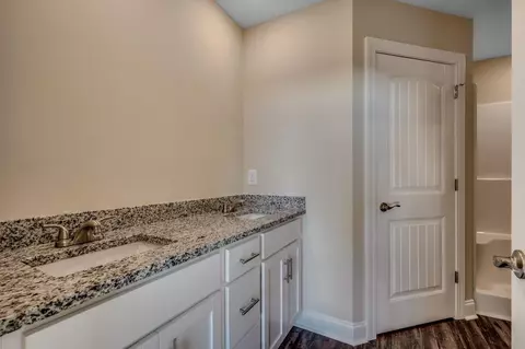 Bath - 2536 Harvey Rd, Loris, SC 29569 photo 1 of 3