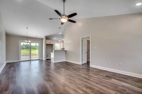 Living - 2532 Harvey Rd, Loris, SC 29569 photo 1 of 3