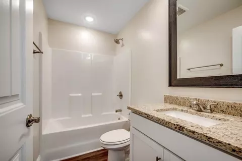 Bath - 2532 Harvey Rd, Loris, SC 29569 photo 2 of 2