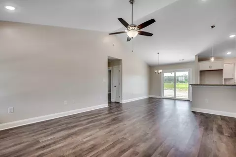 Living - 2532 Harvey Rd, Loris, SC 29569 photo 2 of 3
