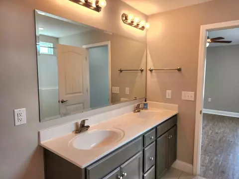 Bath - 3440 Holly Loop, Conway, SC 29527 photo 5 of 6