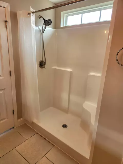Bath - 3440 Holly Loop, Conway, SC 29527 photo 3 of 6