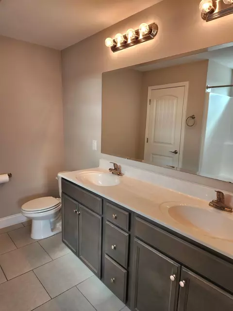 Bath - 3440 Holly Loop, Conway, SC 29527 photo 2 of 6