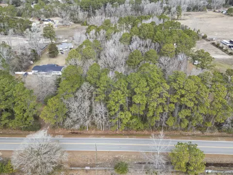 2352 Old Sanders Dr, Little River, SC 29566