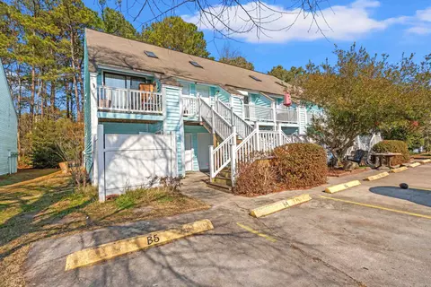405 Cambridge Cir #B7, Murrells Inlet, SC 29576