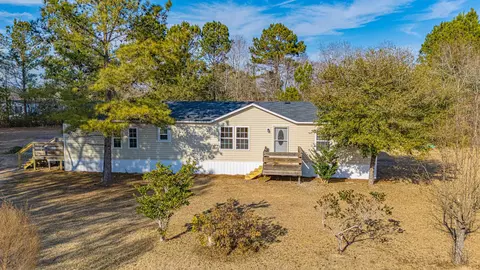 2179 Jasmine Rd, Loris, SC 29569