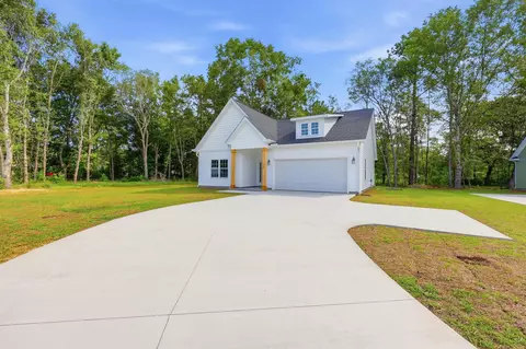 Exterior - 664 Goretown Loop, Loris, SC 29569 photo 3 of 16