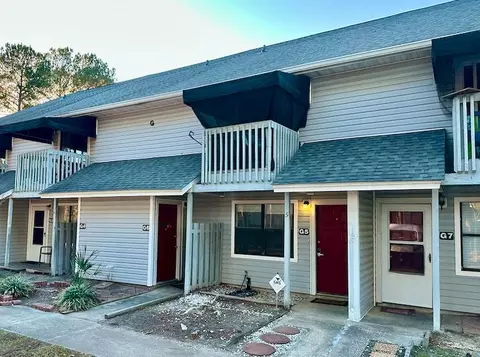 801 Burcale Rd #G-5, Myrtle Beach, SC 29579