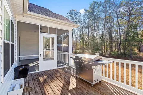 Exterior - 549 Rose Ave, Georgetown, SC 29440 photo 9 of 17