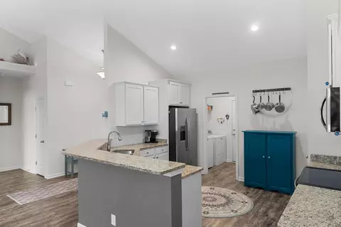 Kitchen - 549 Rose Ave, Georgetown, SC 29440 photo 1 of 5