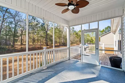 Exterior - 549 Rose Ave, Georgetown, SC 29440 photo 6 of 17