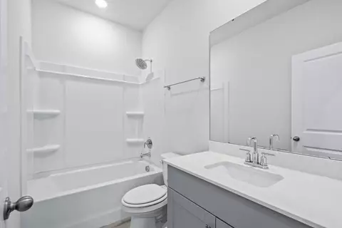 Bath - 1012 Lauryn Oak Loop, Longs, SC 29568 photo 3 of 3