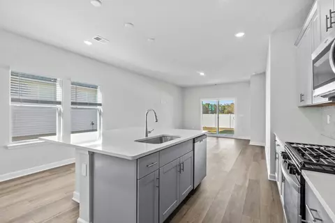 Kitchen - 1020 Lauryn Oak Loop, Longs, SC 29568 photo 4 of 4