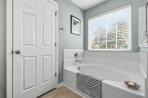 Bath - 120 Devonbrook Pl, Longs, SC 29568 photo 3 of 5