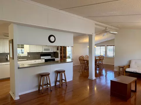 426 E Lake Dr, Surfside Beach, SC 29575 photo 9