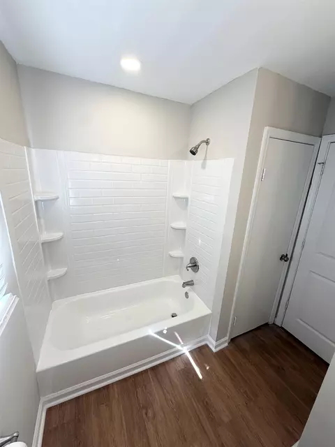 313 Dickson Dr, Marion, SC 29571 photo 9