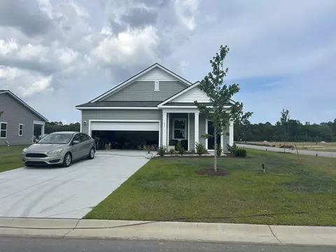 467 Castillo Dr, Loris, SC 29569