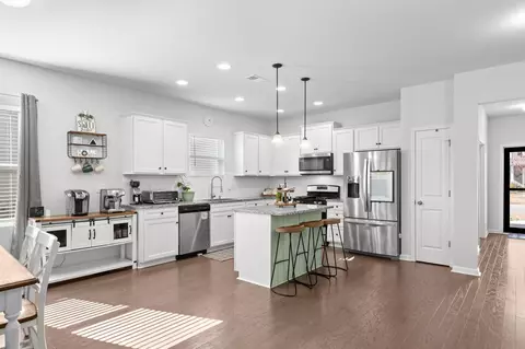 Kitchen - 877 Wild Leaf Loop, Conway, SC 29526 photo 1 of 2