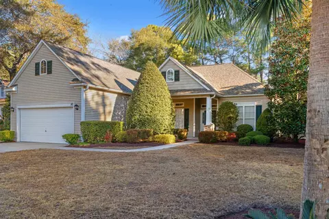80 Camden Cir, Pawleys Island, SC 29585