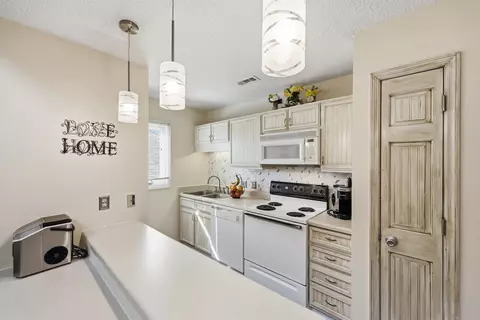 Kitchen - 209 Double Eagle Dr #H3, Surfside Beach, SC 29575 photo 2 of 4
