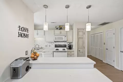 Kitchen - 209 Double Eagle Dr #H3, Surfside Beach, SC 29575 photo 1 of 4