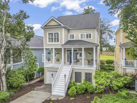 4951 S Island Dr, North Myrtle Beach, SC 29582