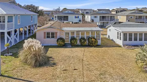 315 21st Ave N, North Myrtle Beach, SC 29582