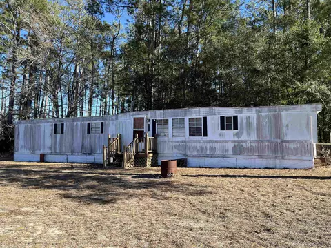 6503 Hillside Ct, Mullins, SC 29574 photo 4