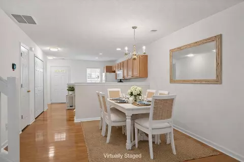 Dining - 956 Williston Loop #956, Murrells Inlet, SC 29576 photo 1 of 2