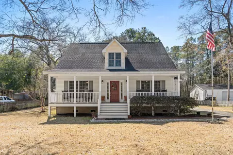 5113 Pee Dee Ln, Murrells Inlet, SC 29576