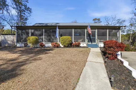2226 Dykman Cir, Little River, SC 29566