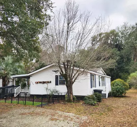 169 Crooked Island Cir, Murrells Inlet, SC 29576