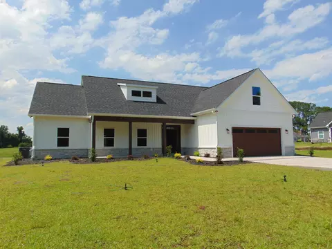5595 Whispering Woods Rd, Conway, SC 29526