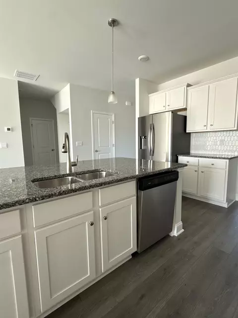 Kitchen - 1289 Baker Creek Loop, Myrtle Beach, SC 29579 photo 3 of 7