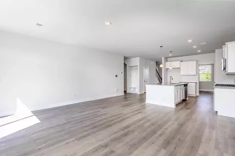 Living - 1289 Baker Creek Loop, Myrtle Beach, SC 29579 photo 3 of 5