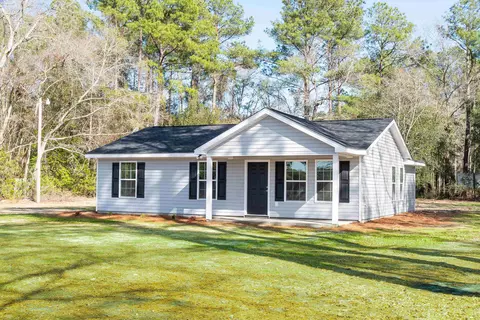 3006 Folly Grove Rd, Hemingway, SC 29554