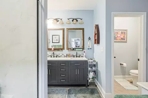 Bath - 6777 Hampton Rd, Conway, SC 29527 photo 1 of 5