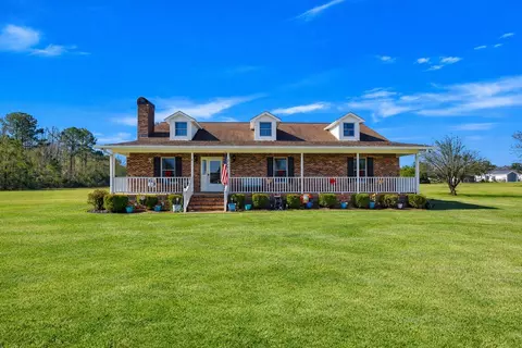 5694 Spring Beauty Dr, Conway, SC 29527