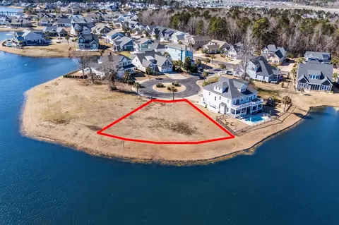 View/Area - 8015 E Bay Ct, Myrtle Beach, SC 29579 photo 3 of 18