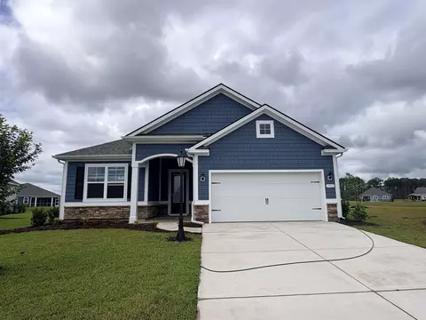 1513 Two Notch Cir, Ash, NC 28420