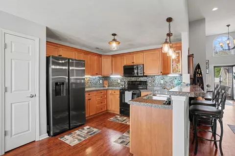 Kitchen - 374 Barton Loop, Myrtle Beach, SC 29579 photo 1 of 4