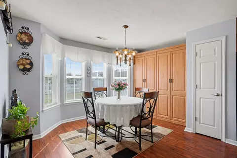 Dining - 374 Barton Loop, Myrtle Beach, SC 29579 photo 2 of 3