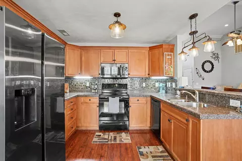 Kitchen - 374 Barton Loop, Myrtle Beach, SC 29579 photo 3 of 4
