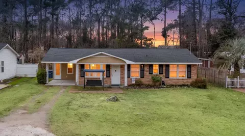 1115 Scott Dr, Myrtle Beach, SC 29577