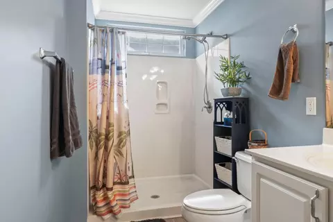 Bath - 425 Kessinger Dr, Surfside Beach, SC 29575 photo 3 of 3