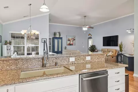 Kitchen - 425 Kessinger Dr, Surfside Beach, SC 29575 photo 4 of 7
