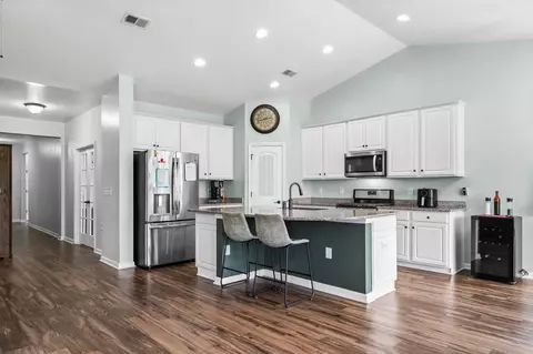Kitchen - 1076 Caprisia Loop, Myrtle Beach, SC 29579 photo 1 of 4